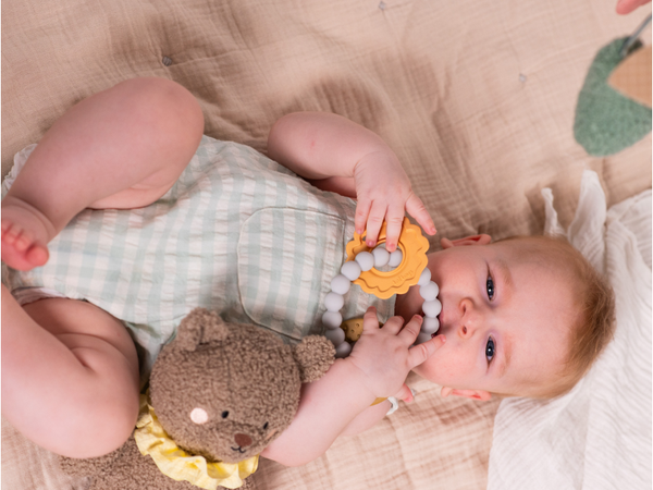 TAF TOYS SADA HRAČIEK NEWBORN LUXE