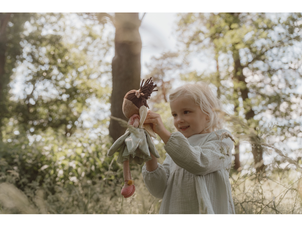 BÁBIKA VÍLA EVI FAIRY GARDEN