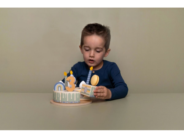 NARODENINOVÁ TORTA BLUE