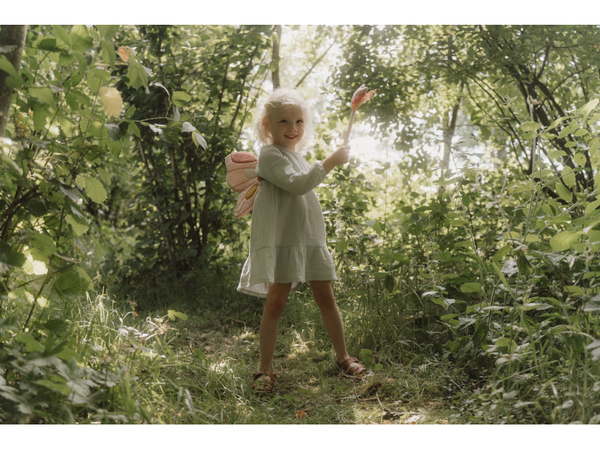 VÍLIE KRÍDLA A KÚZELNÁ PALIČKA FAIRY GARDEN