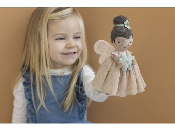 BÁBIKA ELLA VÍLA ŠŤASTIA 20 CM